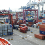 El comercio exterior acelera el flujo de dólares