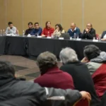 Tensa pero productiva: así transcurrió la nueva mesa de diálogo entre el Gobierno y los gremios