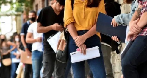 Lo que más preocupa a los argentinos: plata que no alcanza y trabajo que falta