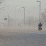 Jornada ventosa y con frío en Salta: advierten por condiciones climáticas adversas