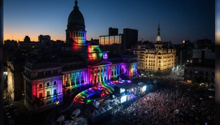 Día del Orgullo: a 55 años de la primera marcha que marcó el inicio de la lucha por los derechos LGBTIQ+