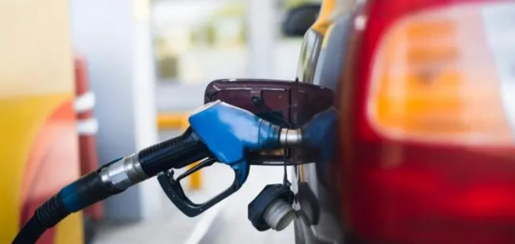 Desde que asumió Milei, la nafta súper aumentó un 207% en Salta