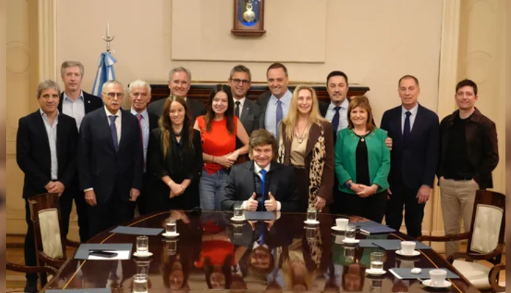 Javier Milei reúne esta mañana a su nuevo Gabinete en Casa Rosada