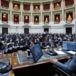 El oficialismo logró aprobar el Presupuesto en Diputados, pero no pudo sostener un polémico artículo