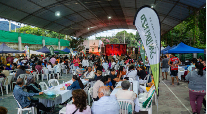 Comenzó la Semana de la Empanada en San Lorenzo