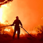 Chubut: se redujo el peligro de incendios, mientras continúan extinguiendo el fuego