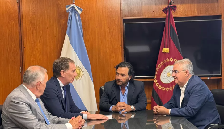 Sáenz, Jaldo y Jalil plantearon a Nación el impacto de la reforma laboral, situación fiscal y estado de las rutas nacionales